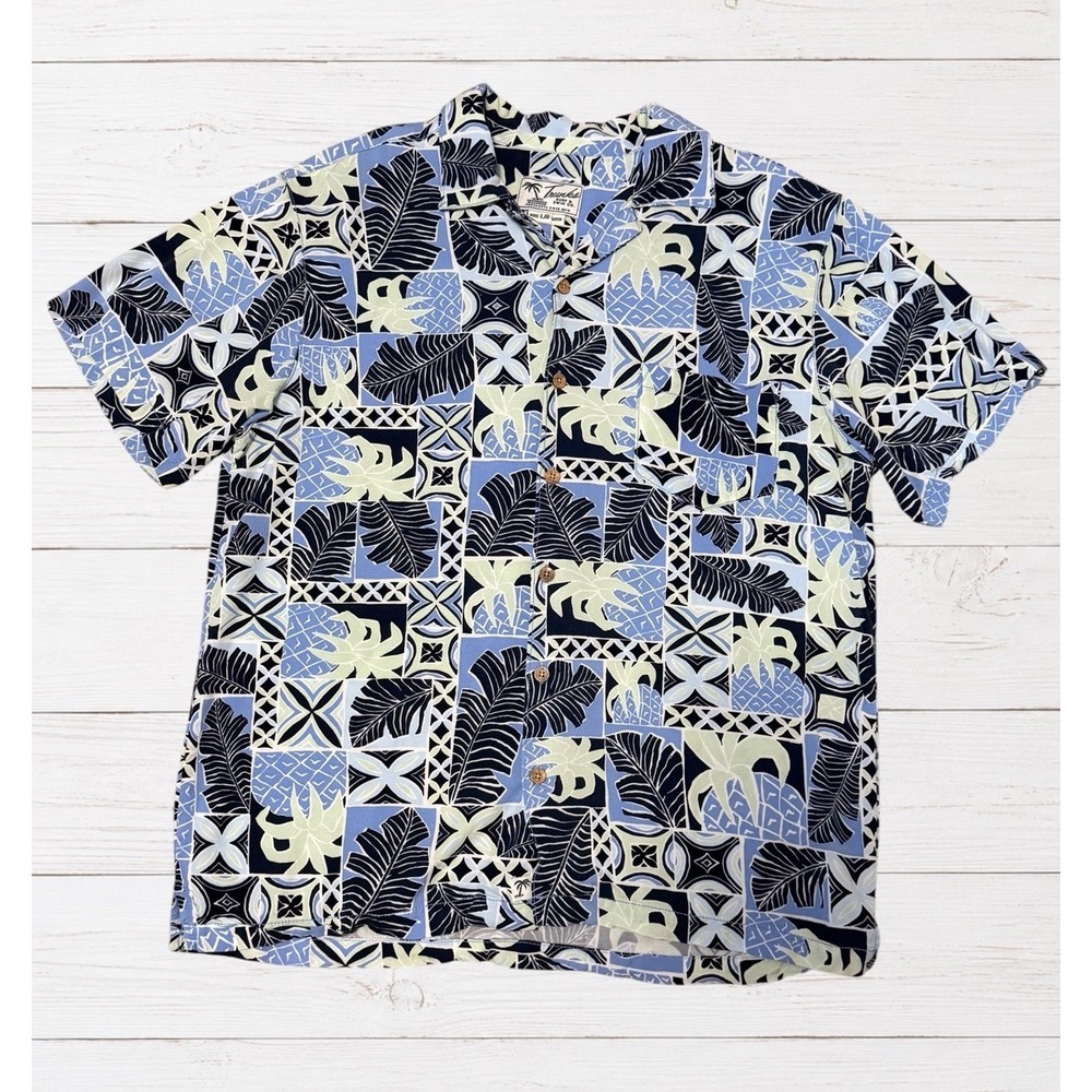 Hawaiian Camp Shirt Men's L Tropical Aloha Button Front Trunks Surf and Swim